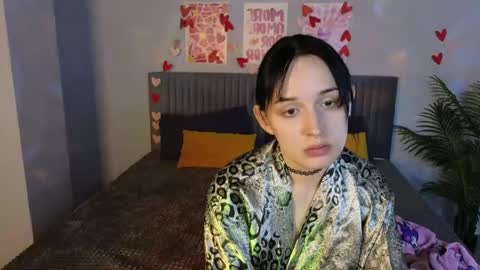 Kasey online show from 05-03-26, 01:44