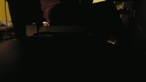 Snapshot of kaskaderns chatting on 01-06-25, 02:25 Stojko online show from 01-06-25, 02:25