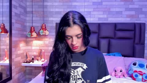 Snapshot of kassandraweked chatting on 12-11-24, 12:02 Kassandra Weked online show from 12-11-24, 12:02