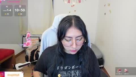 Kat       online show from 11-04-25, 02:27