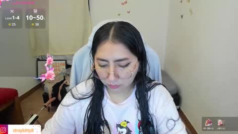 Kat       online show from 11-09-25, 04:49