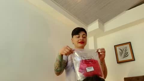 kat paradisse online show from 01-08-26, 12:18