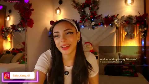 Snapshot of kat_saky chatting on 11-26-25, 12:11 Saky online show from 11-26-25, 12:11