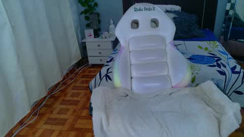 kate online show from 12-01-25, 01:43