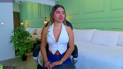 Kat online show from 04-21-26, 12:00