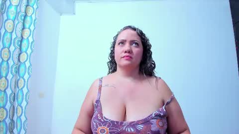 Snapshot of katalina_rivera chatting on 07-31-26, 12:54 katalina_rivera online show from 07-31-26, 12:54