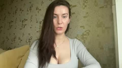 KatalinaQE online show from 03-06-26, 05:37