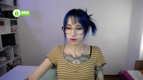 Maca online show from 04-24-26, 02:30