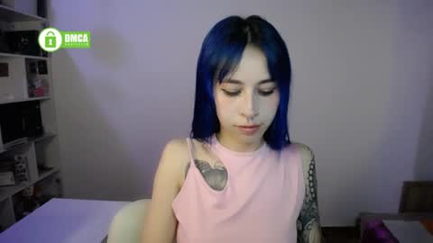 Snapshot of katara_a chatting on 04-29-26, 11:11 Maca online show from 04-29-26, 11:11