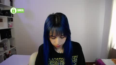 Snapshot of katara_a chatting on 05-18-26, 02:12 Maca online show from 05-18-26, 02:12