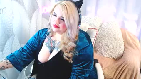 KatarinaArria online show from 07-24-26, 08:12