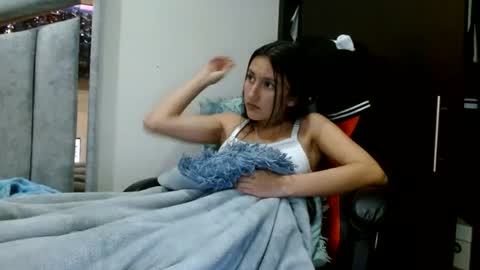 kate online show from 06-14-26, 12:30