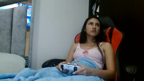 kate online show from 06-17-26, 11:05