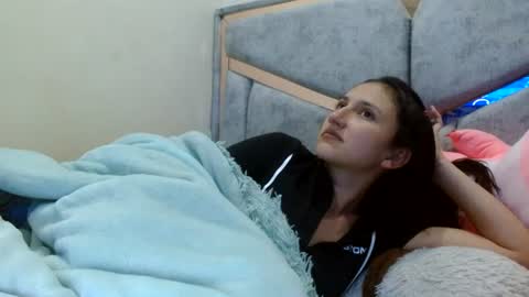 kate online show from 08-06-26, 01:07