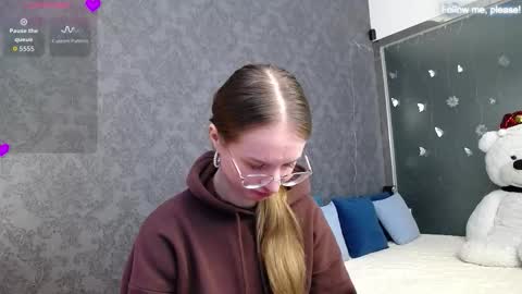 .Be kind and gentle with me and I will do my best for you.   online show from 01-07-26, 12:51