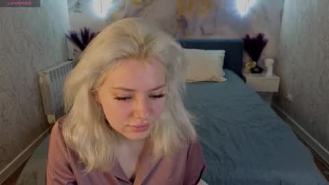 Kate online show from 02-17-26, 01:13