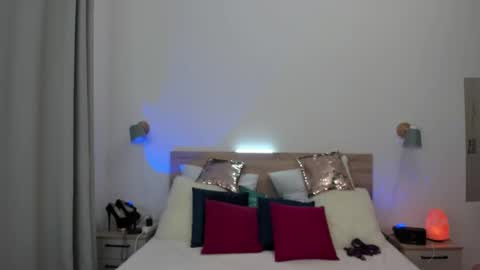 kate_redgar online show from 11-30-25, 01:48