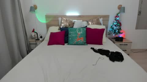 kate_redgar online show from 01-15-26, 01:37