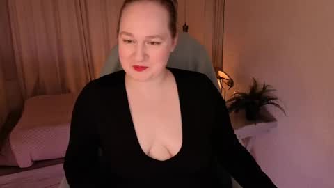 Kate   Follow me dear  online show from 05-20-26, 01:28