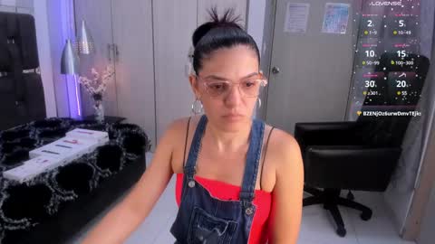 kate_roose online show from 03-09-25, 11:58