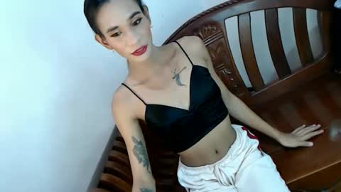 its me kate online show from 01-17-25, 04:49