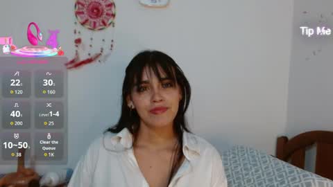 Snapshot of kateangelly chatting on 05-14-26, 02:51 kateangelly online show from 05-14-26, 02:51