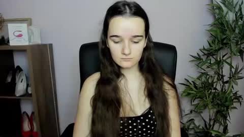 Snapshot of katedesire chatting on 12-08-24, 07:47 Kate  online show from 12-08-24, 07:47
