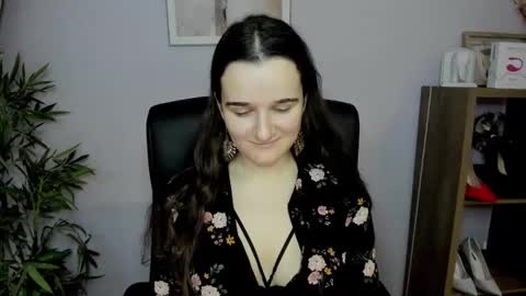 Snapshot of katedesire chatting on 01-26-25, 12:33 Kate  online show from 01-26-25, 12:33