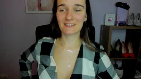 Snapshot of katedesire chatting on 10-04-25, 07:06 Kate  online show from 10-04-25, 07:06