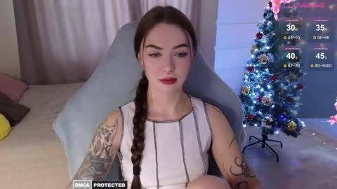 Im Kate  online show from 12-22-25, 07:49