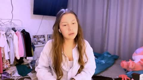 Eshly online show from 06-03-26, 02:33