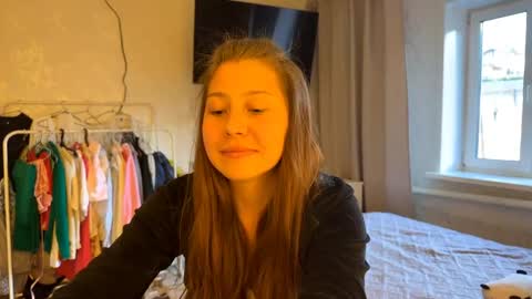 Eshly online show from 06-04-26, 12:44