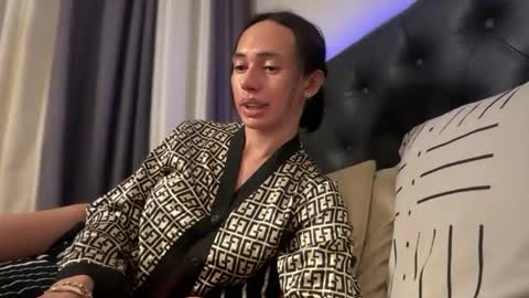 katetelmo  - Insta online show from 12-09-24, 10:52