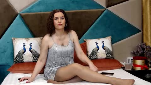 KateQueenston --  online show from 03-05-26, 09:22