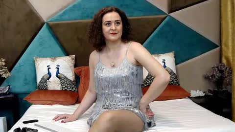 KateQueenston --  online show from 05-22-26, 04:45