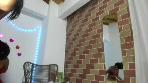 Snapshot of katerin_moore chatting on 10-09-25, 10:52 katherin moore online show from 10-09-25, 10:52