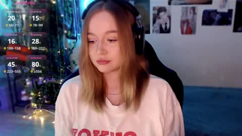 Snapshot of katerinaxvold chatting on 12-24-24, 10:49 Lisa online show from 12-24-24, 10:49