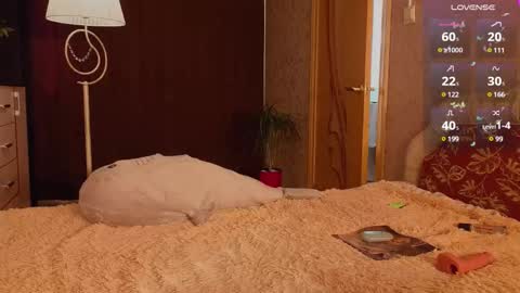 Kate online show from 12-24-24, 06:22