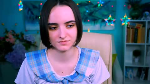 katewillows online show from 04-12-26, 04:39