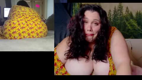 Snapshot of katgall327 chatting on 11-14-25, 02:43 Kate online show from 11-14-25, 02:43