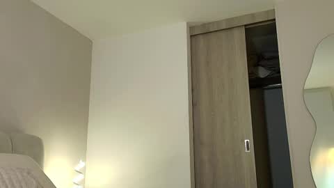 Klove online show from 03-22-26, 04:38