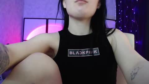 Snapshot of katherine_johnson chatting on 12-24-24, 09:17 katherine_johnson online show from 12-24-24, 09:17