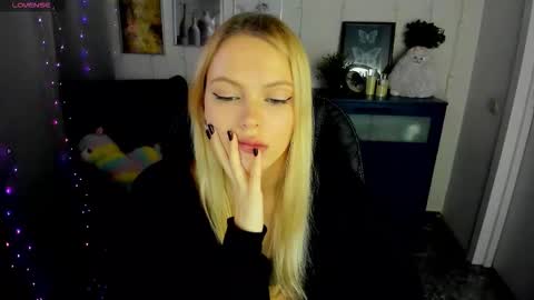 Katherine online show from 10-20-25, 05:57