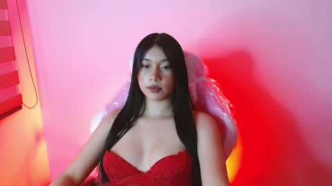 Snapshot of kathy_de chatting on 11-08-25, 03:18 kathy de online show from 11-08-25, 03:18