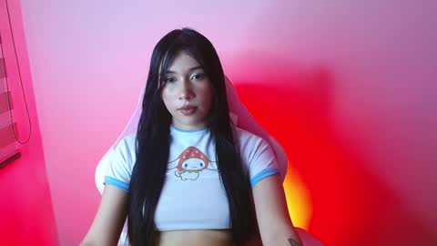 Snapshot of kathy_de chatting on 11-19-25, 04:23 kathy de online show from 11-19-25, 04:23