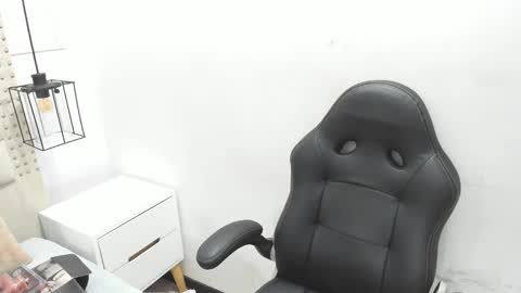 Khaty online show from 12-17-24, 12:00