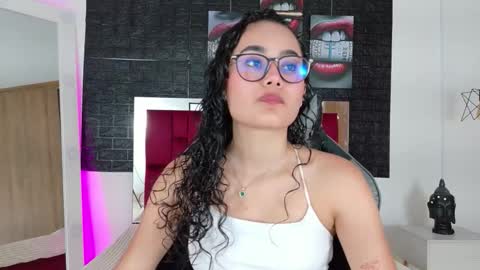 Snapshot of kathy_sc chatting on 09-22-25, 08:33 Kate 3 - INSTAGRAM Kathy sc94 online show from 09-22-25, 08:33