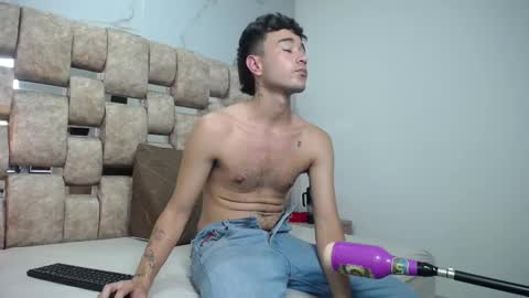 Kaht y Aiden online show from 02-18-26, 07:54