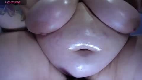 Snapshot of kathybigboobsbbw_ chatting on 07-14-26, 02:38 kathybigboobsbbw_ online show from 07-14-26, 02:38