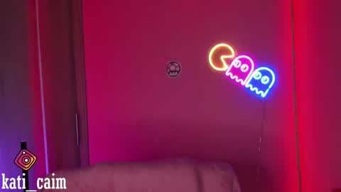     online show from 03-11-25, 03:45